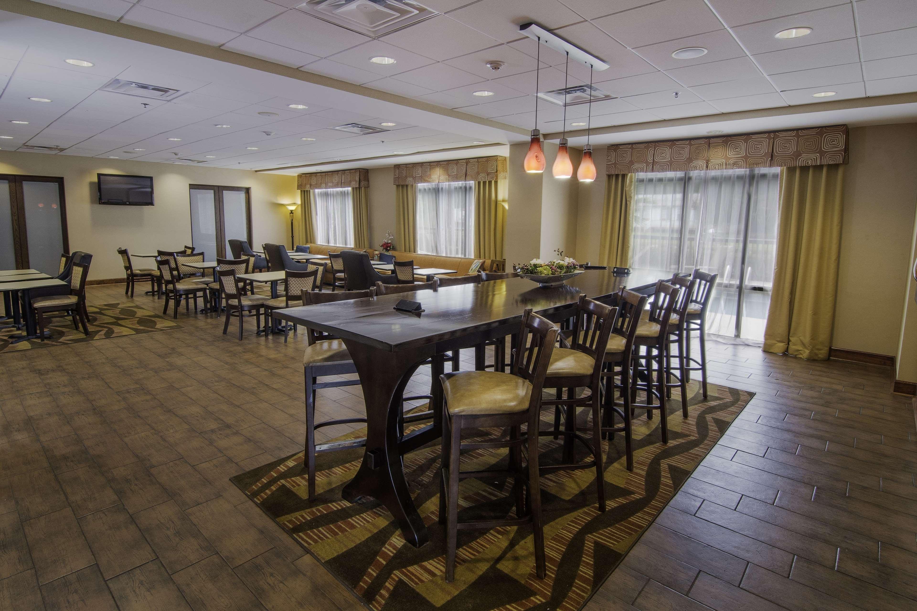 Hampton Inn Kingsland Kültér fotó